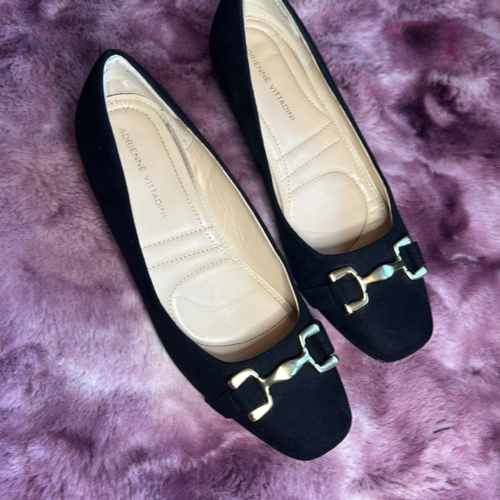 Adrienne Vittadini Heels black with gold 8.5